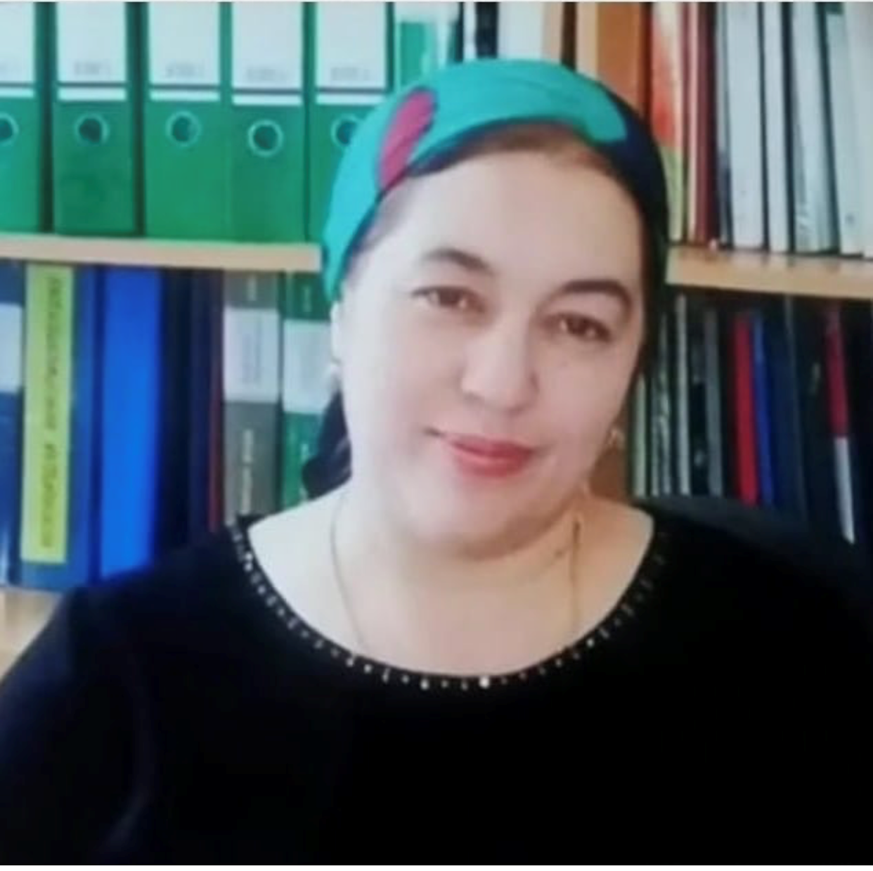 Бузуртанова Замира Хасановна.